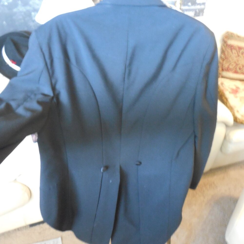 Tuxedo with tails - Picture 5 of 7